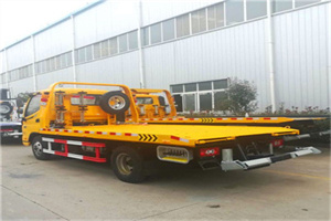 黔南附近拖车救援搭电